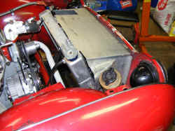 2009_0329EngineInstallation0013.JPG (146273 bytes)