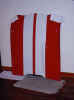 Hood.jpg (46683 bytes)